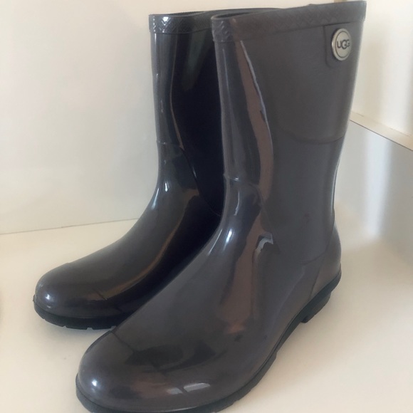 UGG Shoes - UGG Womens Grey Rain Boots Size 10